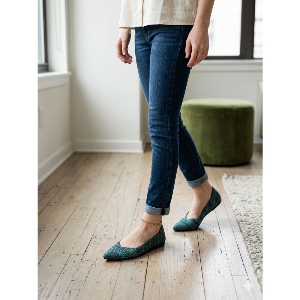 Rothy’s The Point | Marine Stripe Green/Blue | Size 8.5